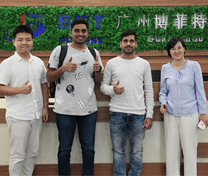 印度客户来中国找健身器械生产羞羞视频网站免费合作
